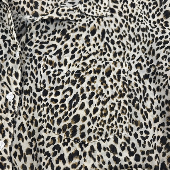 Umgee Women’s Leopard Print Button Up Short Sleeve Semi- Sheer Shirt - Picture 7 of 11